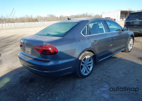 2018 Volkswagen Passat 2.0T Se from USA, damaged, VIN 1VWBA7A38JC038614